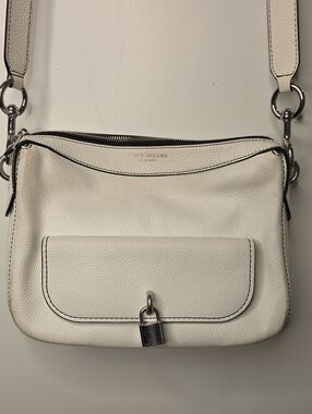 Marc Jacobs Cream Pebbled Leather Crossbody Bag with Silver Hardware